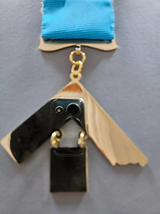 MEMBRES DES MAÎTRES ROYAUX ET SÉLECTIONNELS BIJOUX DE POITRINE Joyaux des Grands Officiers de la Grande Loge d'Angleterre Ronpex maçonnique - Product Image 4