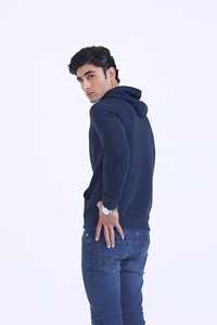 Pull marine en tricot gaufré à la mode avec poche Tissu écologique doux et confortable Option élégante Parfait pour les tenues décontractées - Product Image 2