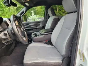 แรม 2500 บิ๊กฮอร์น ปี 2024 - Product Image 6