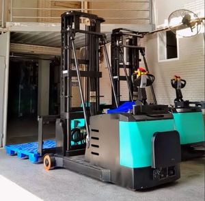 Montacargas de Pasillo Estrecho VNA de 3 Vías, Sin Usar, de 1.5 y 2 Toneladas, Eléctrico, a Batería, Apilador de Palets, Sin Usuario Previo - Product Image 3