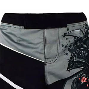 Pantalones cortos de MMA para hombre, material absorbente de humedad, ajuste seguro, cortes laterales de movimiento completo para un rendimiento atlético seguro, ropa de artes marciales - Product Image 6