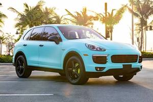 Porsche Cayenne S E-Hybrid AWD R18 2016, con batería de litio, cuero, cámara trasera - Product Image 5