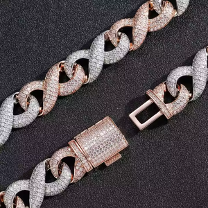 Bracelet en argent 925 avec diamant moissanite, fabrication supérieure en argent avec un éclat de pierre éblouissant, conçu pour la mode élégante - Product Image 3