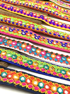 Đồ Trang Trí Ren Thêu Nhiều Viền Phong Cách Dân Tộc Ấn Độ Vải Dệt Hoa Thêu Nhiều Màu Bán Sỉ Có Hàng - Product Image 2