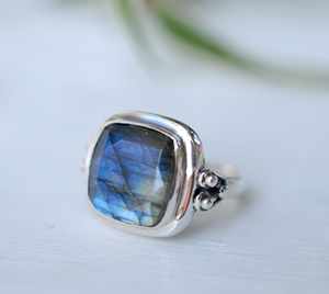 Fine Quality 925 Solid Sterling Silver <b>Custom</b> <b>Ring</b> Natural Labradorite <b>Ring</b> Indian Silver Jewelry Suppliers Labradorite <b>Ring</b> - Product Image 6