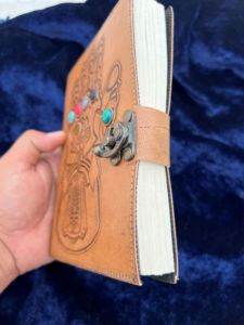 7Chakra Agate Gemstone Sketch Journal Large Leather Bound Handmade Notebook with Crystal Novelty Gifts for Diary Novel Writing - Product Image 3