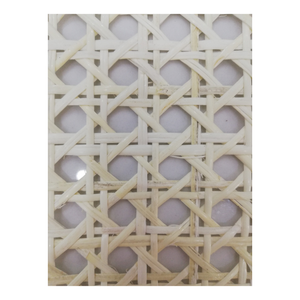 Rollo de malla de mimbre natural tejido en Vietnam Ideal para restauración de muebles y artesanías decorativas - Product Image 1