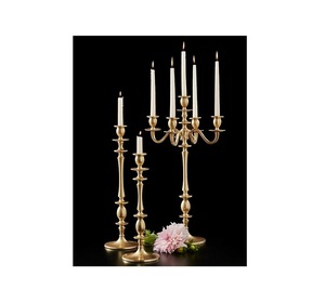 Candélabres en métal couleur or, candélabres de taille et de forme personnalisées avec bougeoir pour fournisseur en gros - Product Image 1