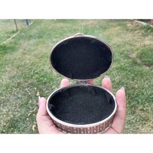 กล่องเครื่องประดับทำมือโลหะเงินทรงกลมขนาดเล็กที่จัดระเบียบแบบคลาสสิกสำหรับแหวนต่างหูกำไลจัดแสดงตกแต่ง - Product Image 4