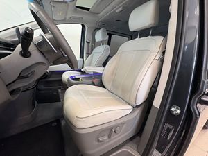 Como Nueva, Súper Limpia, Usada, 2024 S-TARIA 2.2 C R D I VAN, TRANSMISIÓN AUTOMÁTICA - Product Image 5