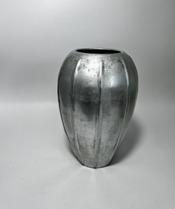 Fournisseurs de Pots de Plantes d'Intérieur en Métal et Fer Placage de Feuille d'Argent de Bonne Qualité Personnalisés Vente en Gros - Product Image 1