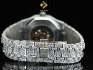 นาฬิกาข้อมือผู้ชายระบบจักรกลสุดหรู พรีเมียม ประดับโมอิสซาไนต์ สไตล์ฮิปฮอป ตัวเรือนสแตนเลส กระจกแซฟไฟร์ โครโนกราฟ ระดับพรีเมียม - Product Image 6