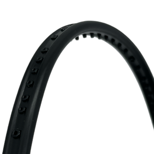 Raquette de badminton professionnelle en fibre de carbone avec prise en main complète et options de dureté dure/douce Produit de confiance du fournisseur taïwanais - Product Image 6