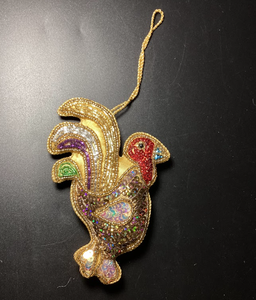 Adornos navideños con cuentas hechos a mano con patrones elegantes y diseños coloridos, perfectos para exhibiciones de árboles festivos y vacaciones - Product Image 1