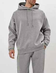 Ensemble de survêtement moderne et décontracté pour hommes et femmes avec tissu molletonné en coton doux idéal pour la course à pied et l'usure quotidienne - Product Image 1