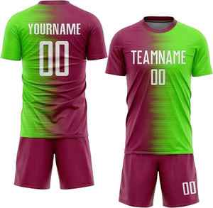Kits d'entraînement de football de couleur dégradée personnalisés de haute qualité maillot de football et survêtement de quantité minimale de commande basse avec impression de nom pour les équipes - Product Image 2