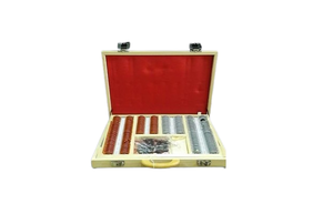 ENSEMBLE DE LENTILLES D'ESSAI ÉCLAIRÉES AVEC 232 LENTILLES ET AVEC ÉTUI EN BOIS STANDARD ..... - Product Image 3