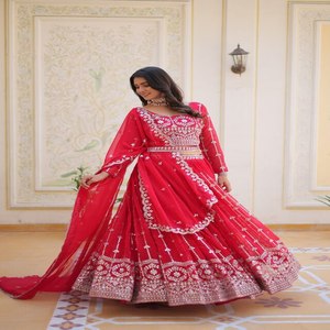 Georgette Lehenga de renard lourd de haute qualité avec broderie riche Style traditionnel Choli pour les vêtements de mariage et de fête des femmes - Product Image 1