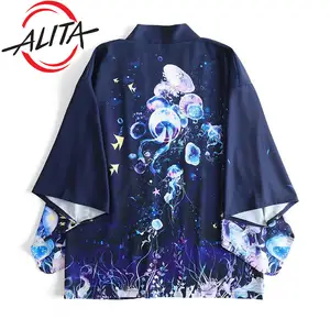 Camisa japonesa Homens Quimono Chinês Um Sapo Botão Linda Medusa Haori Kimono Cardigan