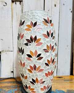 Grand Vase en Mosaïque de Vitrail Vintage Fait Main - Product Image 3