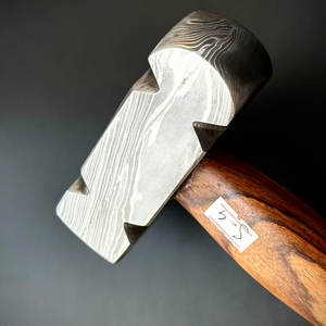 Martillo de Damasco Forjado a Mano Personalizado, Martillo Industrial de Alta Calidad con Mango de Madera y Metal Forjado a Mano - Product Image 5
