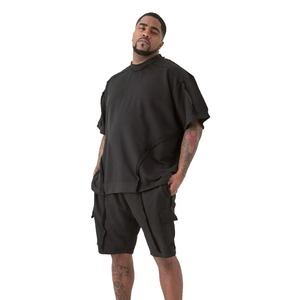 Camiseta y pantalones cortos lavados desgastados de talla grande 100% algodón 300 GSM, conjunto de paneles destruidos en blanco, camiseta y pantalones cortos de gran tamaño con cuello redondo - Product Image 1