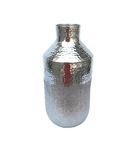 Florero de Metal único decorativo hecho a mano florero pequeño moderno superventas florero de suelo de aluminio decorativo de boda tamaño pequeño - Product Image 6