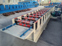 Machine automatique stable pour la fabrication de piliers et de panneaux de clôture en acier galvanisé U125, avec moteur et pompe – Prix compétitif