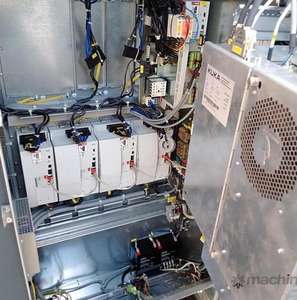 Robot de Paletización Kuka KR 180-2PA de 4 Ejes con Carga Útil de 180 kg y Alcance de 3200 mm con Componentes Principales PLC, Caja de Cambios y Motor - Product Image 2