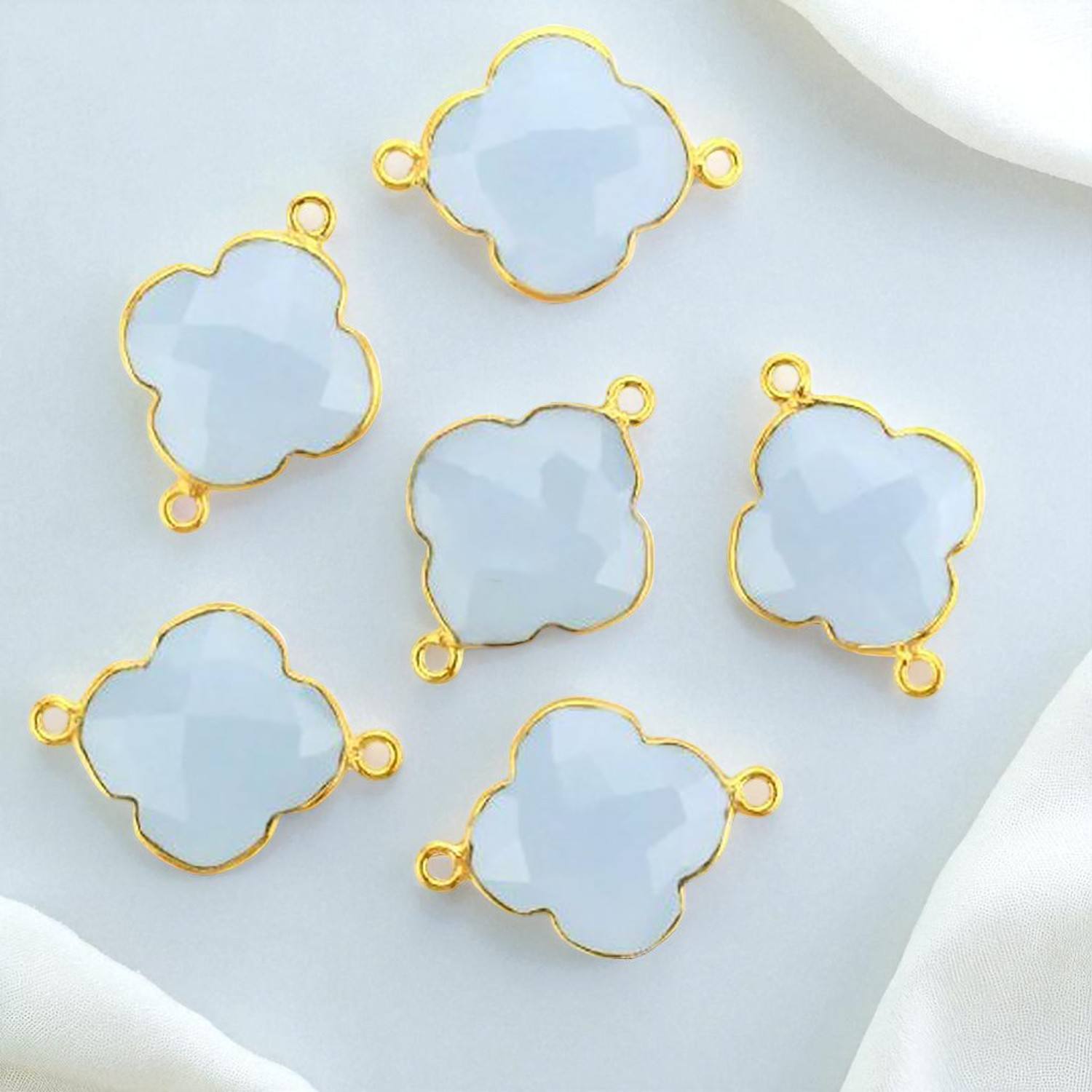 คาลซิโดนีสีฟ้าอ่อน