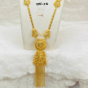 Dubaï classique diamant Zircon perle alliage mariage anniversaire bijoux cadeau femmes collier chaîne à la mode chaînes colliers - Product Image 1