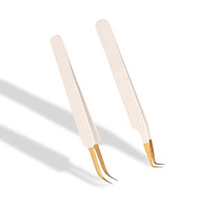 Pince à épiler pour extensions de cils en acier inoxydable de qualité supérieure, finition sans couture, contrôle manuel confortable, pointe blanche, dorée. - Product Image 2