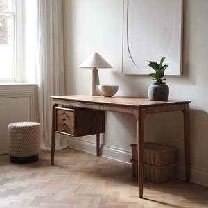 Bureau de travail moderne en noyer de 140 cm, bureau d'ordinateur minimaliste en bois, bureau de travail à domicile, table d'étude - Product Image 1