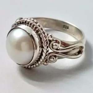 Bague bohème artisanale en argent sterling 925 avec perle d'eau douce, pierre de naissance de juin, bijou parfait pour son anniversaire ou son anniversaire de mariage - Product Image 2