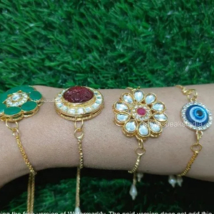 Surtido Boho Kundan Rakhi Wristlet Hecho a mano Tamaño ajustable Pulsera Cadenas Artículo de regalo único Boda Mehendi Favor Regalos - Product Image 2
