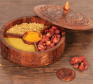 Boîte à épices en bois élégante pour un style de cuisine haut de gamme offrant un look propre et une utilité - Product Image 6