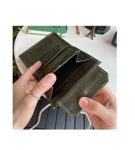 กระเป๋าสตางค์หนังแท้ที่ทันสมัยและสง่างามสีเขียวเข้มปรับแต่งคุณภาพสูง-จากไก่งวง - Product Image 1