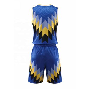 Uniformes de basket-ball personnalisables de haute qualité avec un design respirant et imprimé pour la saison estivale avec un tissu léger - Product Image 3