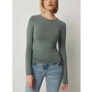 Camiseta de mujer de alta calidad, precio al por mayor, marca personalizada y diseño, Camiseta larga de mujer, Exportación de proveedor de BD - Product Image 5