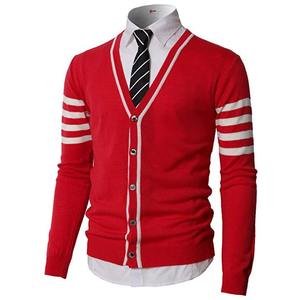 Pull en tricot à col en V boutonné unisexe de couleur rouge classique de haute qualité, doux et chaud, à manches longues, uniforme - Product Image 5