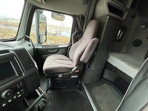 Camión Tractor Diésel Comercial Usado 6x4 de Servicio Pesado para Logística, Transporte y Negocios de Envío de Contenedores - Product Image 4