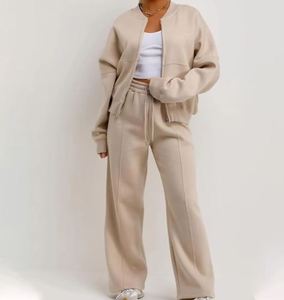 Ensemble de survêtement bleu marine pour femmes avec rayures, veste élégante et pantalon large, tenue décontractée confortable pour se détendre - Product Image 1