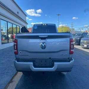 Camioneta 2021 de Servicio Pesado 3500 Crew Cab 4x4 Totalmente Equipada - Product Image 3