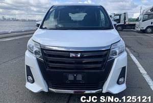 Oferta con Descuento, Toyota Noah Usada de 2022 - Product Image 5