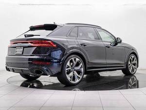 2021 Audi RS Q8 AWD 4,0 T Quattro 4dr SUV Mejor precio Ventas al por mayor coches usados para la venta - Product Image 3