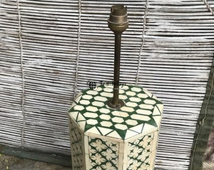 Lámpara de Incrustaciones de Hueso Premium, Lámpara de Mesa de Diseño Hecha a Mano para Sala de Estar, Dormitorio y Decoración de Hoteles, Tradebyd - Product Image 6