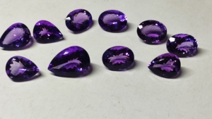 High Quality African Amethyst Gemstone Rings Certified 3 Carat 10 Carat Mixed Shape <b>Cushion</b> Cut Natural Stone Certified Supplier - Product Image 3