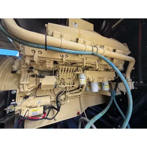 Groupe électrogène diesel industriel triphasé d'occasion 760 kW, sortie 277/480 V, résistant aux intempéries, alimentation de secours commerciale - Product Image 4