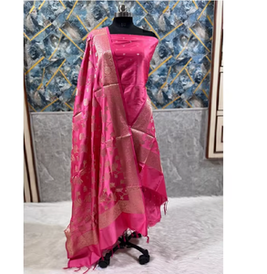 Ensemble de costume semi-Kataan Banarasi tissé à la main pour femme, tenue ethnique indienne, coupe régulière, texture luxueuse, motif traditionnel, idéal pour les fêtes - Product Image 6