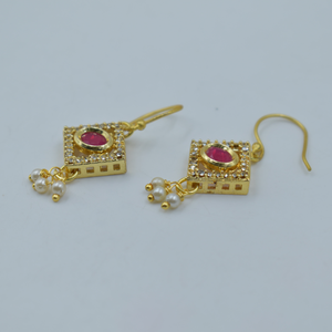 Pendientes colgantes de piedra de latón chapados en oro hechos a mano de última moda, Pendientes chapados en oro de piedra, joyería de moda para mujer, pendientes para mujer - Product Image 1